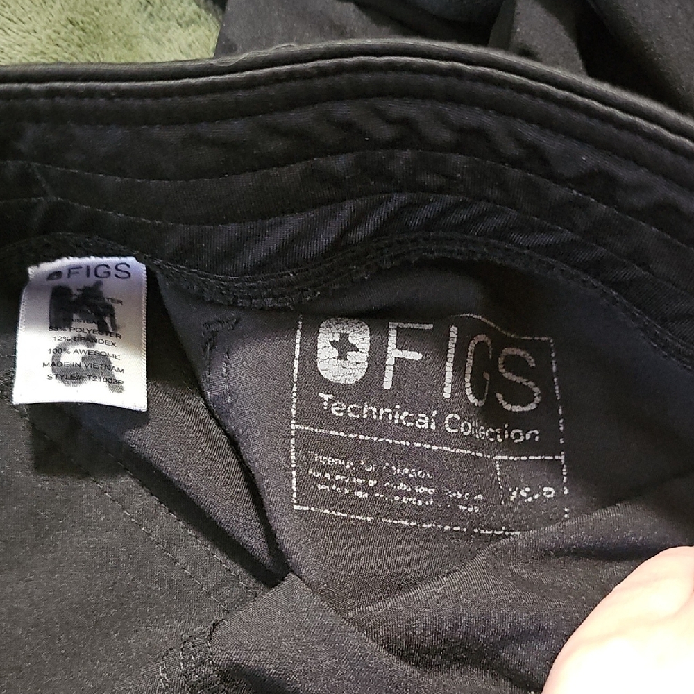 Figs Technical Collection Black Bootcut Pants, In… - image 3